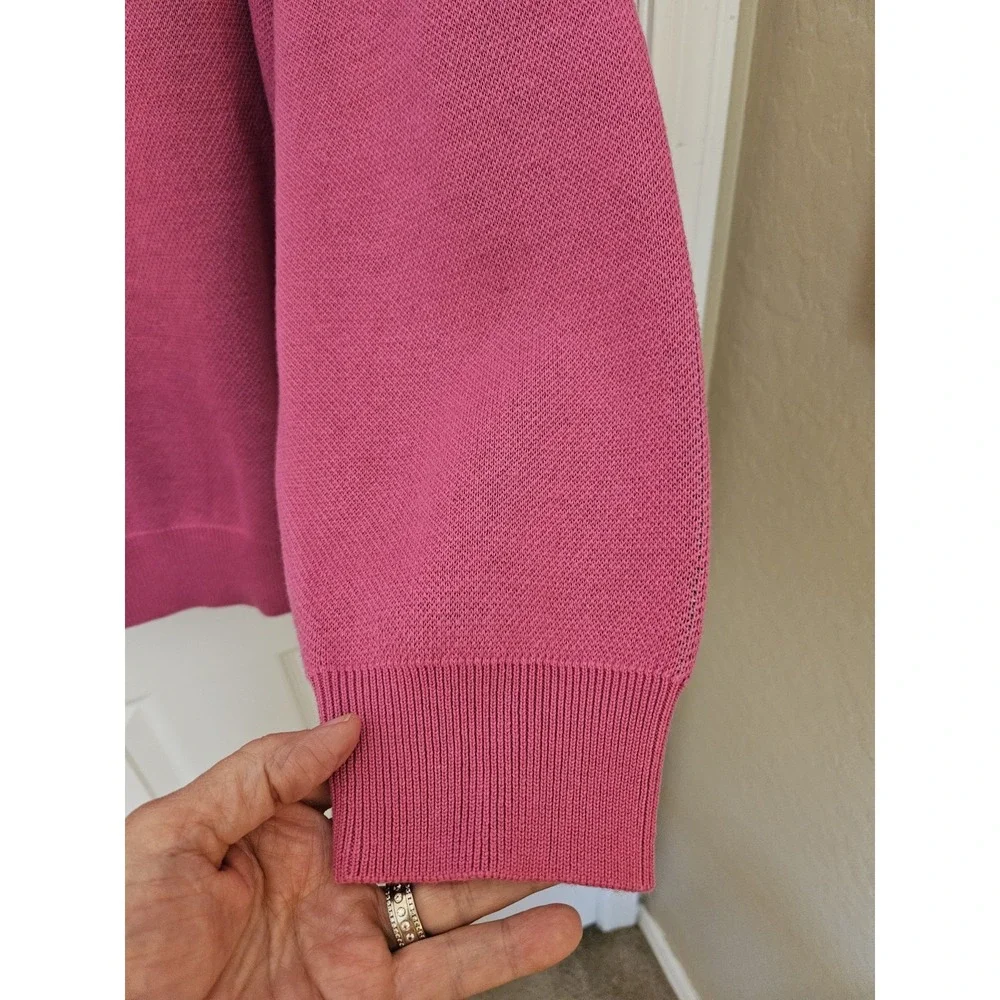 NWT Disney Minnie Mouse Bow Hot Pink Knit Long Sleeve Sweater Crew Neck, Plus 3X - Picture 4 of 8